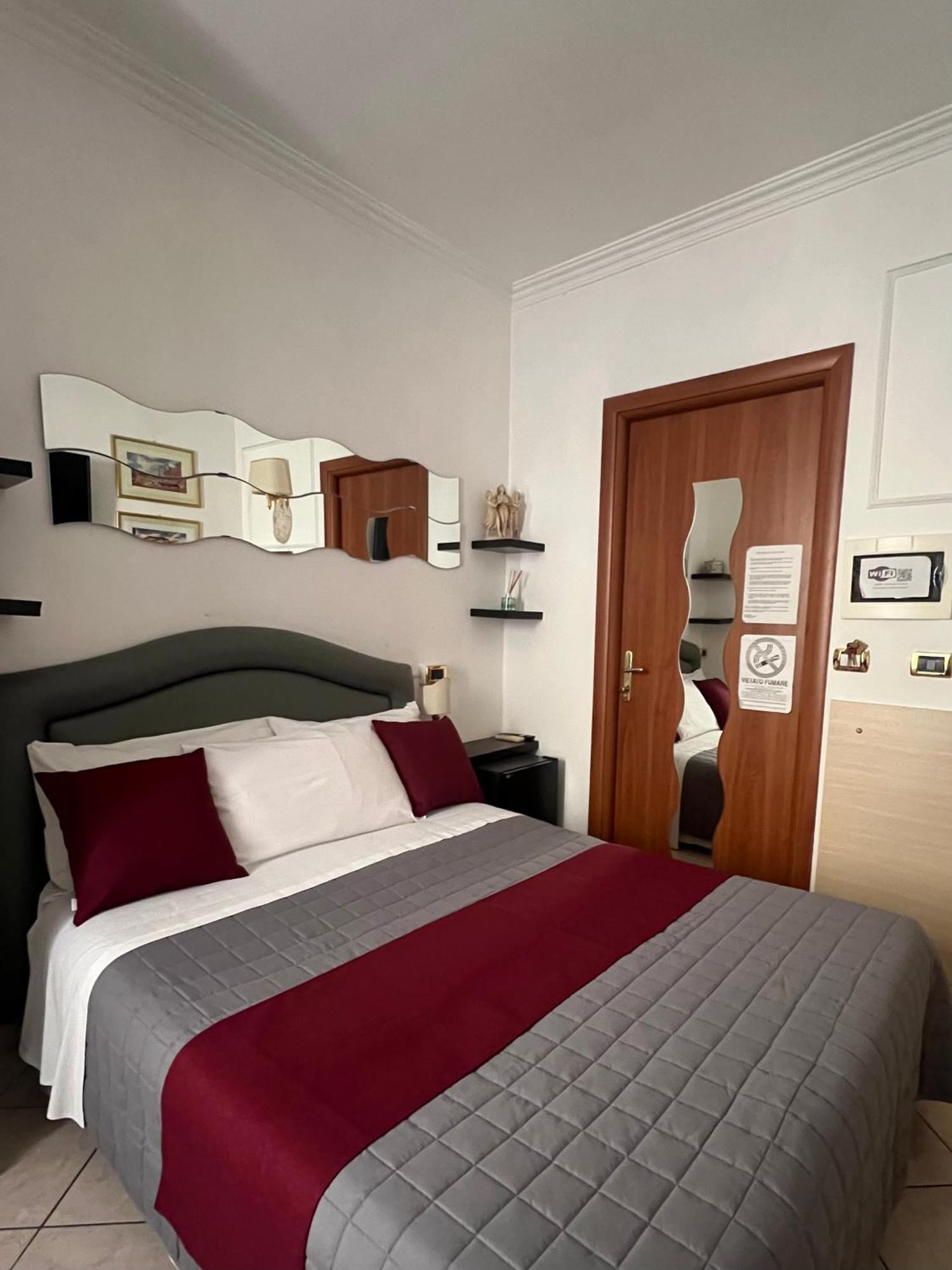 Citta Eterna Guest House Rom Exteriör bild