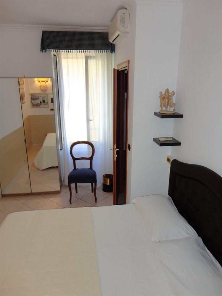 Citta Eterna Guest House Rom Exteriör bild