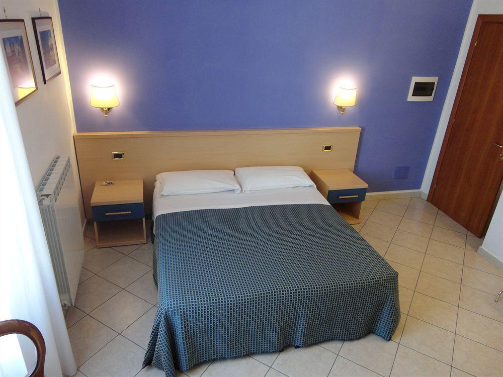 Citta Eterna Guest House Rom Exteriör bild