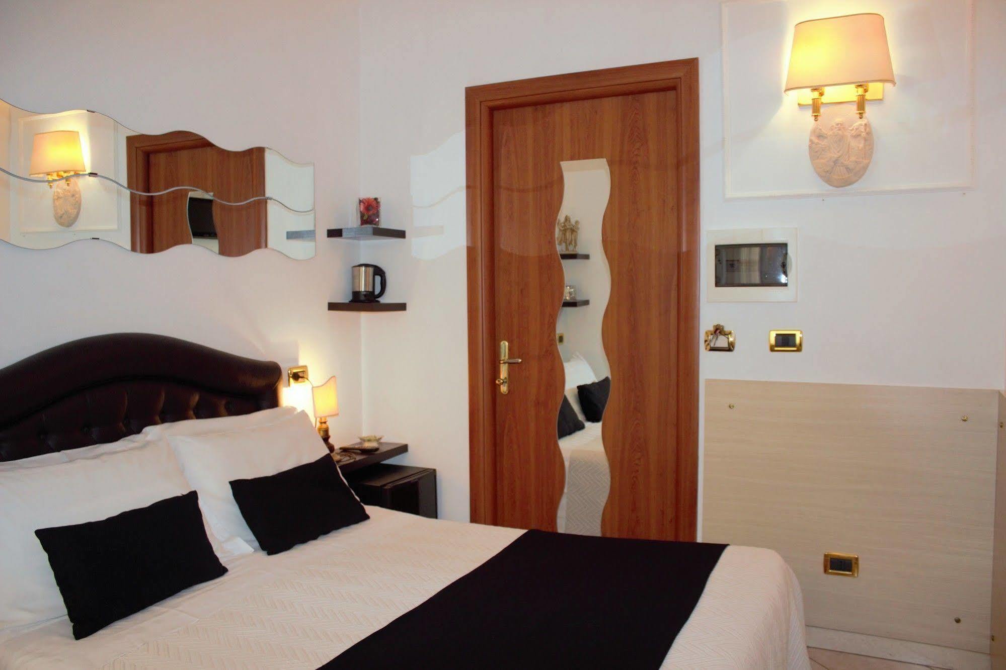 Citta Eterna Guest House Rom Exteriör bild